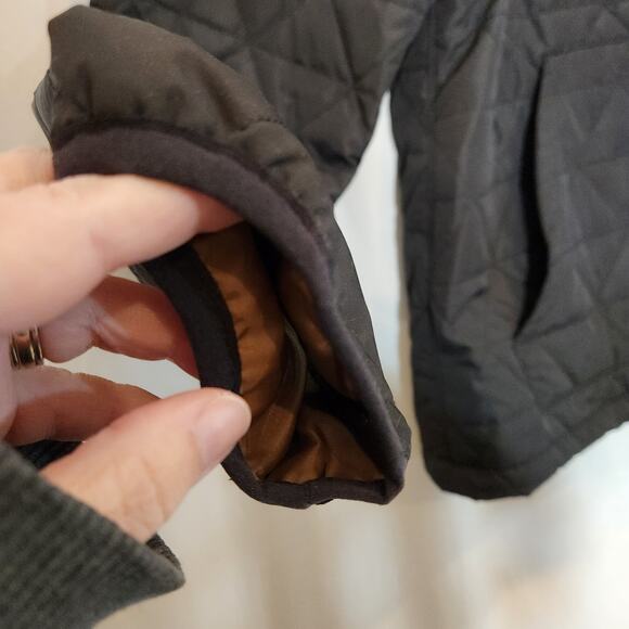 ICEBURG Black Quilted Thin Layer Synthetic Down Jacket Mens Medium Pockets NEW - Picture 10 of 12